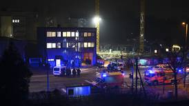 Flere drept i skyting mot trossamfunn i Hamburg: – Uvirkelig at det har skjedd her