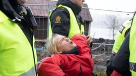 Gina Gylver arrestert for aksjon ved Førdefjorden