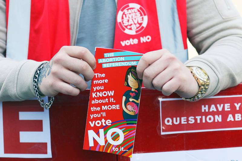 Både ja- og nei-siden mobiliserer foran ­fredagens abort-avstemning i Irland.