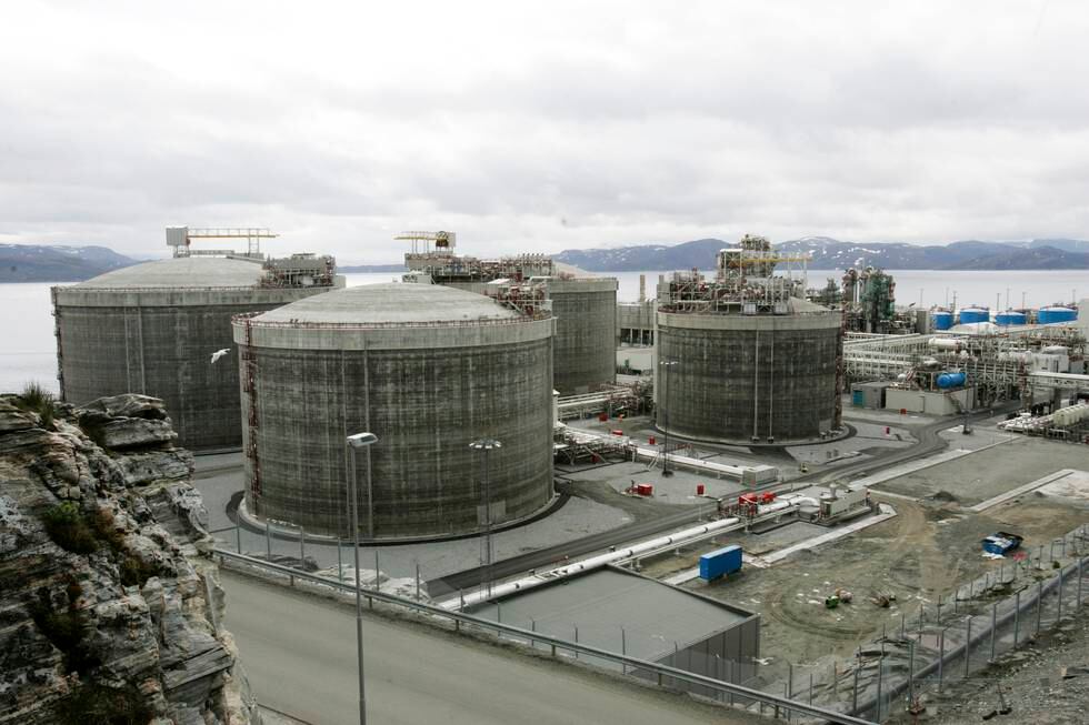 Statoils anlegg på Melkøya for å ta imot gass fra Snøhvit-feltet.  Gass herfra skal sendes til Tyskland for å erstatte norsk gass.  Foto: Terje Bendiksby / NTB
