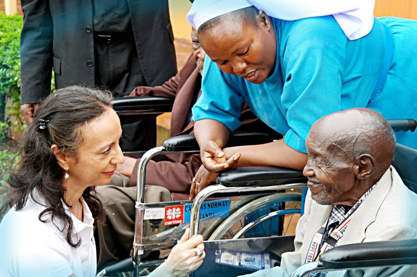 Martha Rubiano Skretteberg, Thoma Kaleba (90) fra Burundi og søster Therese, sjef ved The Good Samaritan Sisters.