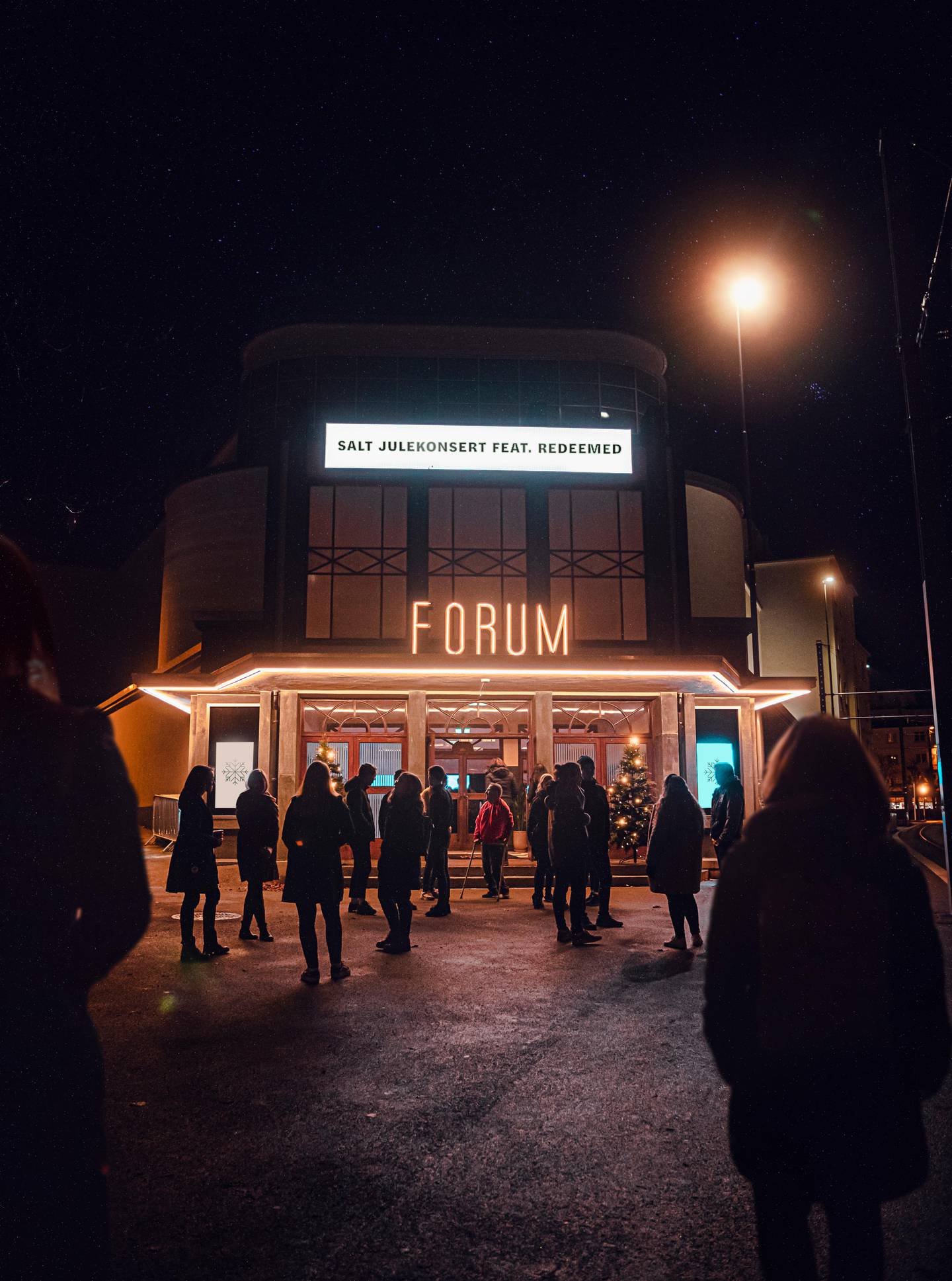 Forum kulturarena åpnet i høst. Nå håper Salt Bergenskirken å fylle salen med 2000 personer fordelt på to julekonserter.