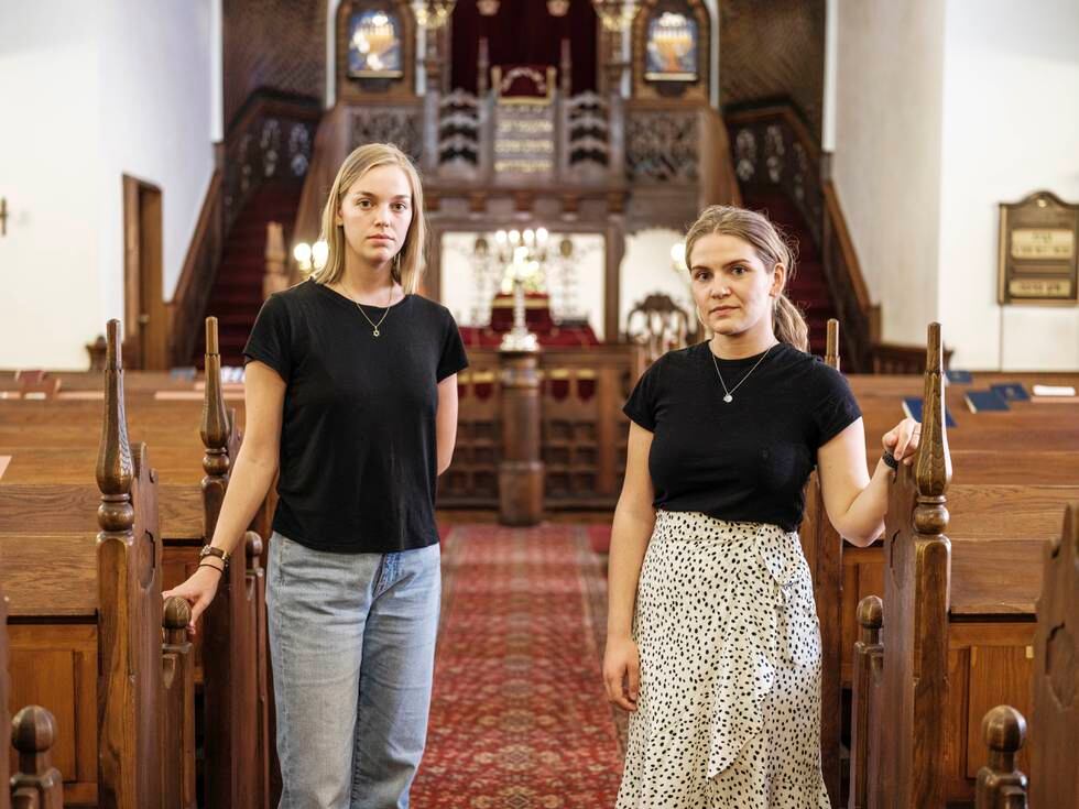Rachel og Natalie, som begge har jødisk bakgrunn, forteller om frykt for å ytre seg i det de opplever som et fastlåst og ensidig debattklima i Norge.