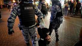 Menneskerettsorganisasjon: Over tusen pågrepet i demonstrasjoner i Russland