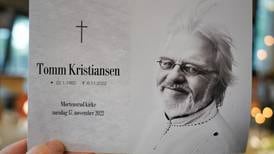 Journalist og Afrika-kjenner Tomm Kristiansen bisatt fra Mortensrud kirke