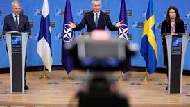 Optimisme etter Nato-samtalar mellom Tyrkia, Sverige og Finland