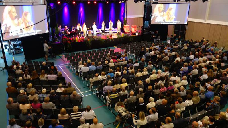 Om lag 550 mennesker var til stede på åpningsmøtet til Indremisjonsforbundets generalforsamling, som arrangeres på Borgund folkehøgskole i Ålesund.