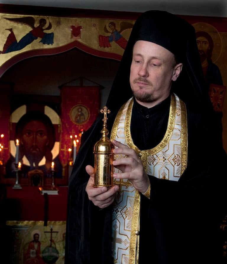 fader kliment russisk-ortodoks menighet oslo hellige olga menighet - med myrra