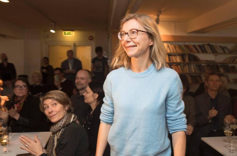PRISVINNER: Marit Paasche vant pris for sin bok om kunstneren Hannah Ryggen. 
