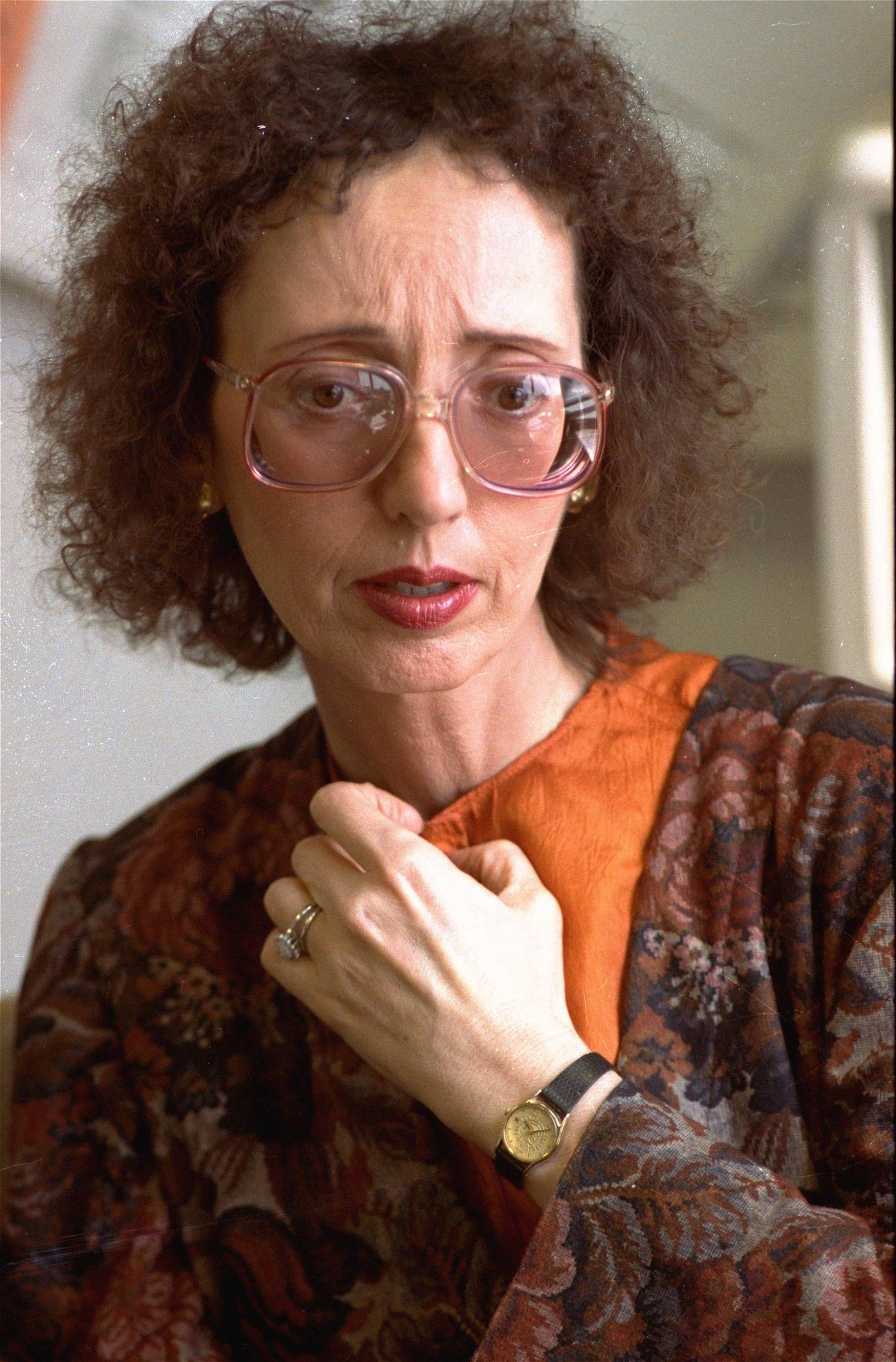 ** FILE ** American novelist Joyce Carol Oates is seen in this April 29,1992 file photo. Oates led the field of National Book Critics Circle finalists announced Saturday, Jan. 12, 2008 with nominations in both fiction and autobiography categories.  (AP Photo, file)