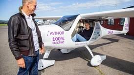 Christine er en av de første i Norge som tester et klimavennlig fly