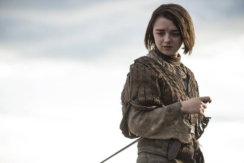 Arya Stark, spilt av Maisie Williams: Arya er ungjenta som ofte blir tatt for å være gutt, på grunn av sitt kortklipte hår og sine ferdigheter med sverdet Needle. Hun er ikke interessert i jentegreier, som søsteren Sansa, men har derimot en liste over alle fiendene hun ønsker å drepe.