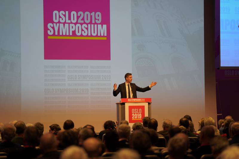 Knut Arild Hareide på Oslo Symposium.