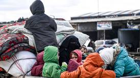 Syv barn døde i iskalde flyktningleirer