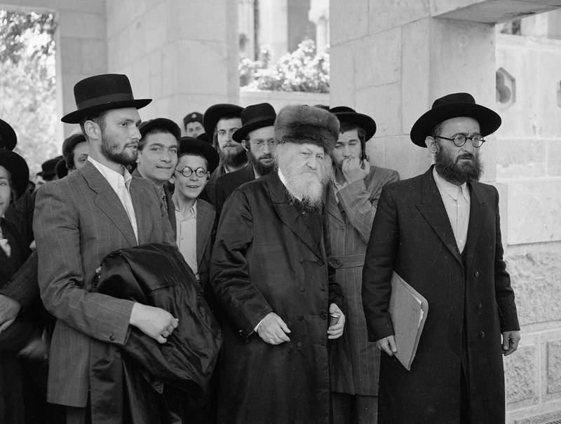 Ortodokse jøder møter FNs Palestinakomité i Jerusalem 20. juli 1947.