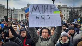 Russland setter folkeavstemning i Kherson «på vent»
