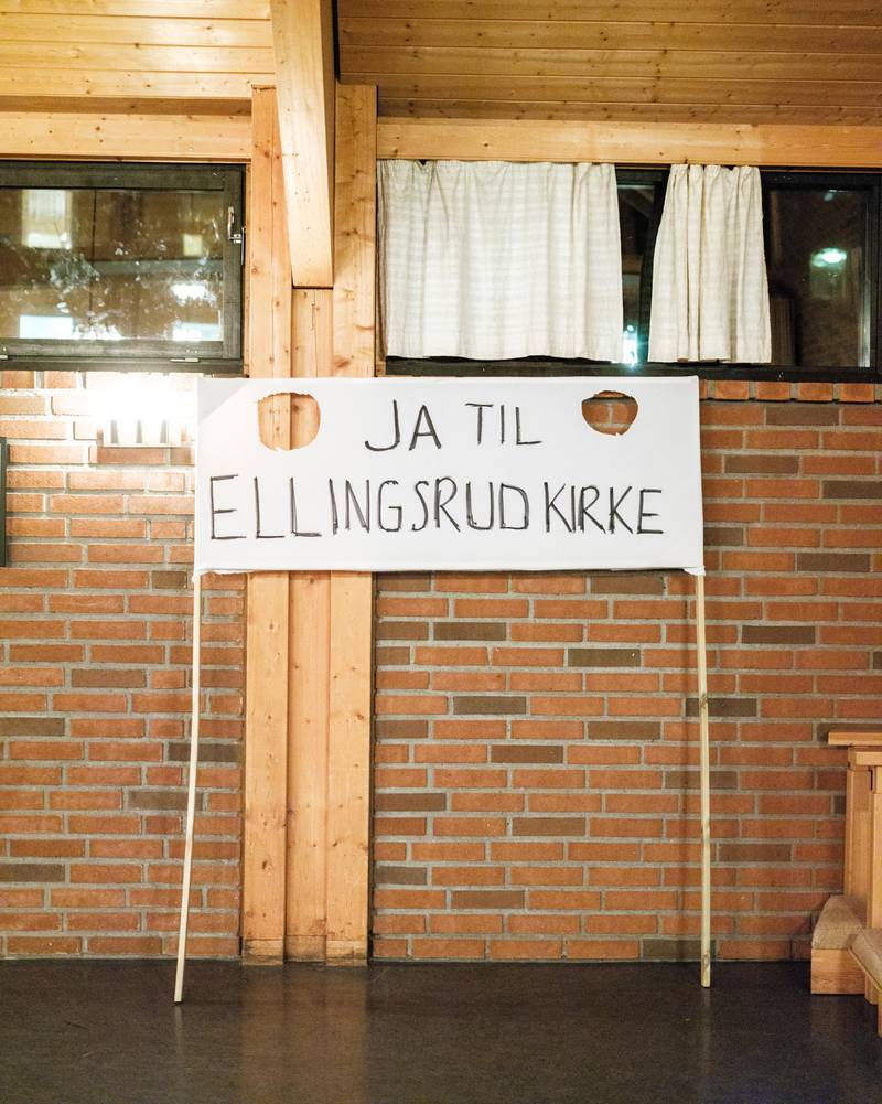 Aksjon for bevaring av Ellingsrud kirke.