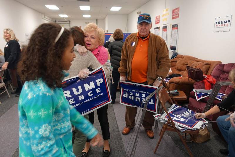 Trump-valgkampmøtet i den lille byen Salem i New Hampshire denne uken, ga nok en bekreftelse på hvor splittet og polarisert det amerikanske samfunn er blitt, skriver Berit Aalborg.