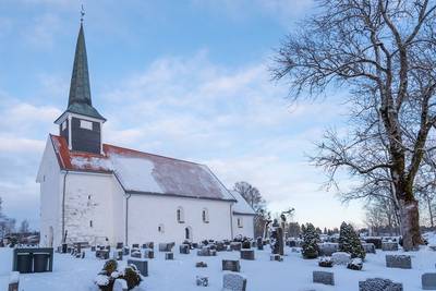Lyser ut 38,9 millioner til norske kirkebygg