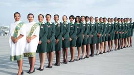 Bare kvinner på etiopisk fly 8. mars
