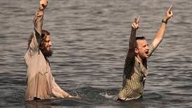 Filmen Jesus Revolution har premiere i Norge: – Noe skurrer kraftig
