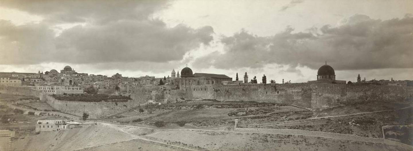 Jerusalem ble utover 1800-tallet lettere tilgjengelig for tilreisende. Dette var slik byen så ut tidlig på 1900-tallet. 