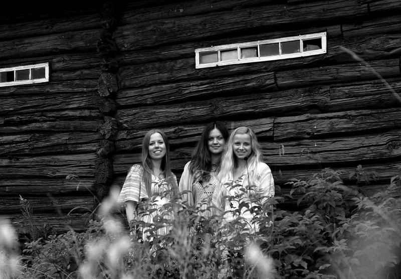 Jentene i Songs From The Sea hadde adskilte karrierer før de fant hverandre. F.v. Benedikte Narum, Kristin Fjellseth og Stina Sivesindtajet Kjelstad.