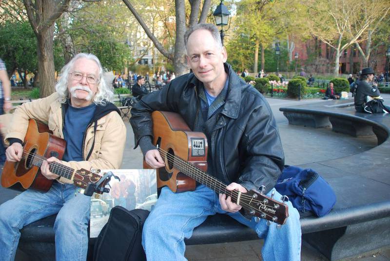 Washington Square Park har uten tvil vært viktig for folkscenen, ikke bare her i New York, sier Mike René Franz og Michael D. Runin.