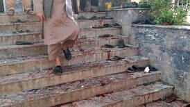 Minst 50 døde i moskéangrep - IS tar på seg ansvaret