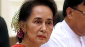 Juntaen i Myanmar vil flytte Suu Kyi til husarrest