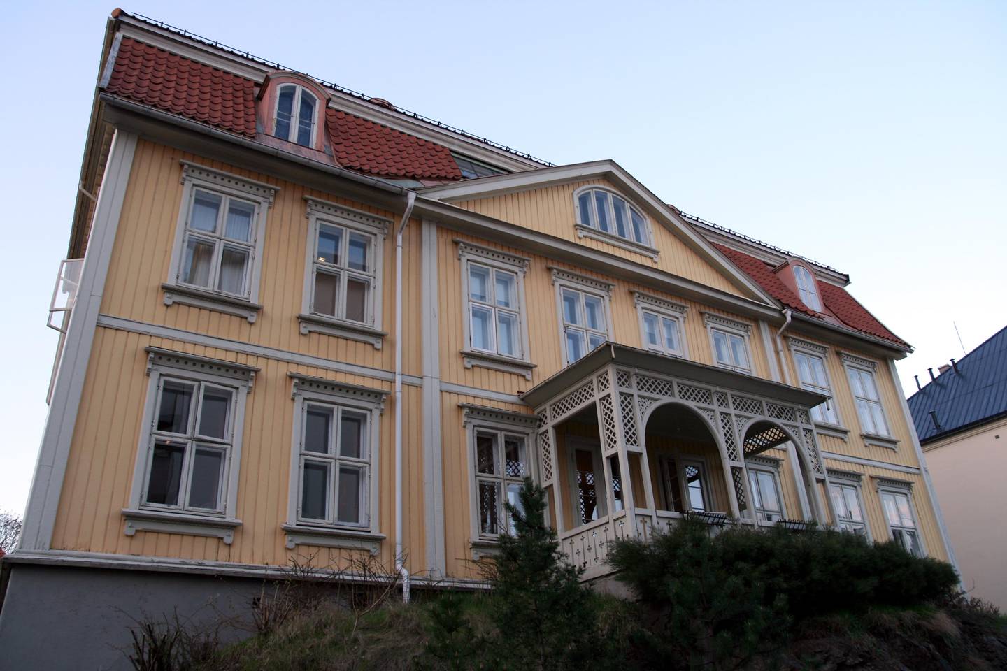Backe betalte Frogner menighet 170 millioner kroner for denne eiendommen på Frogner i Oslo.