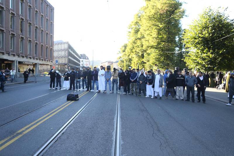 ARKIV: Radikale islamister demonstrerer utenfor den amerikanske ambassaden i 2012 i forbindelse utgivelsen av videoen "Innocence of Muslims".