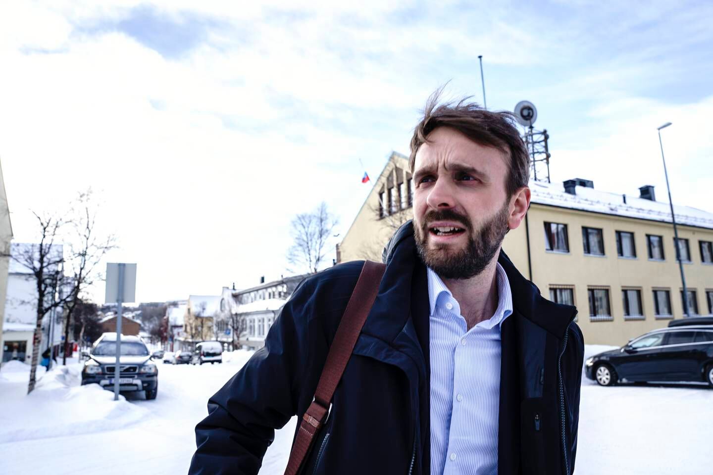 Næringsminister Jan Christian Vestre besøker næringslivet i Øst-Finnmark i forbindelse med krigen i Ukraina.