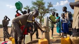 Tusenvis flykter fra vold i Sør-Sudan