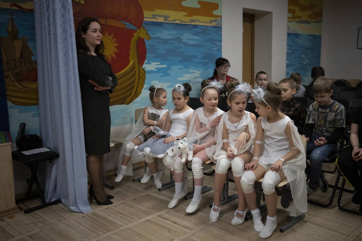 BARN: – Barn er barn over hele verden. Målet vårt er at alle barn skal være glade og trygge, sier assisterende direktør ved Barentsburg skole, Svetlana Yanevska, om markeringen.