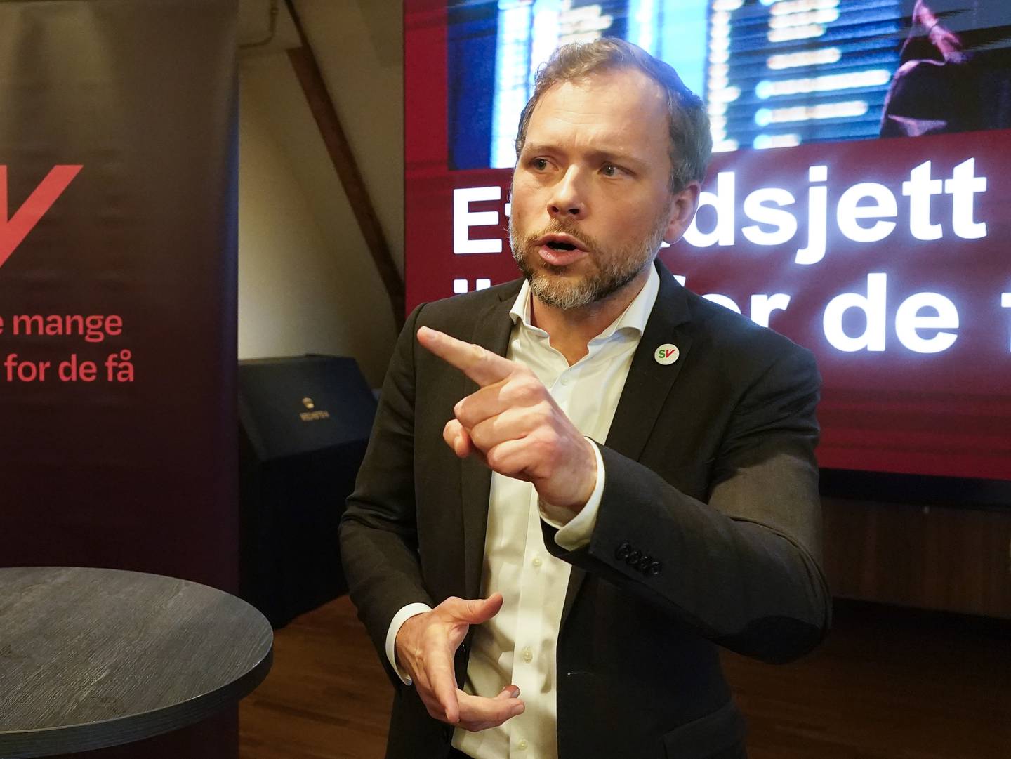 Oslo 20211115. 
SV-leder Audun Lysbakken legger fram SVs alternative budsjett mandag formiddag.
Foto: Terje Bendiksby / NTB