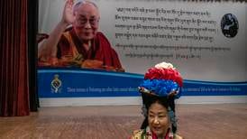 Dalai Lama mener fornybar energi må tas i bruk mot klimakrise