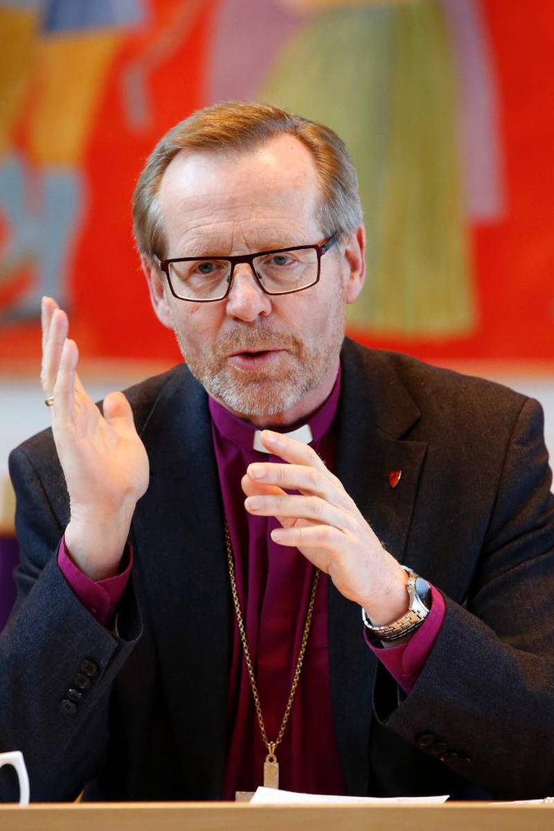 Nei til betaling: Biskop Halvor Nordhaug er klar på at prester ikke under noen omstendighet kan ta betalt fra kirkemedlemmer for sine tjenester.