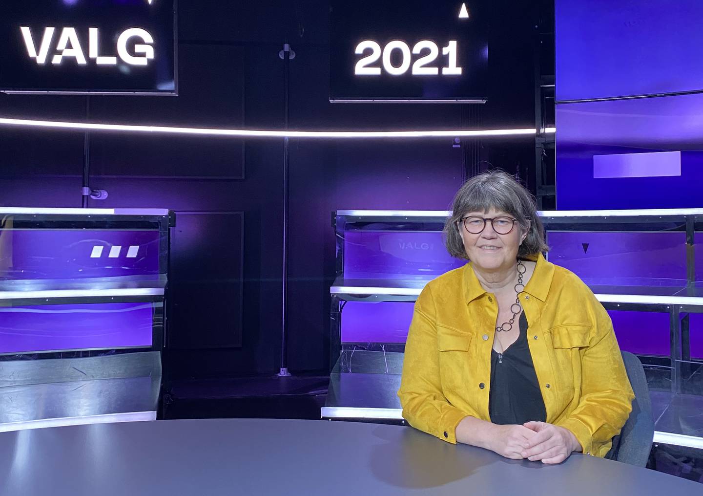 KOMMENTERER: Politisk redaktør i Vårt Land Berit Aalborg kommenterer valget hos TV2 på valgdagen.