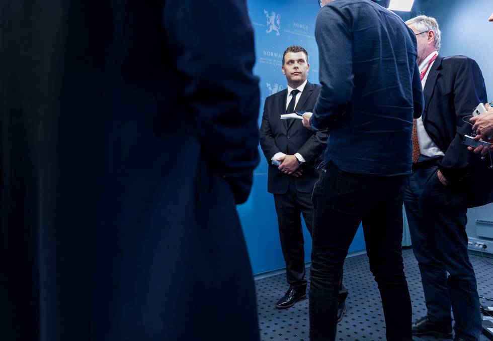 Oslo  20190329.
Jøran Kallmyr overtar som justisminister etter fungerende justisminister Jon Georg Dale.
Foto: Gorm Kallestad / NTB scanpix