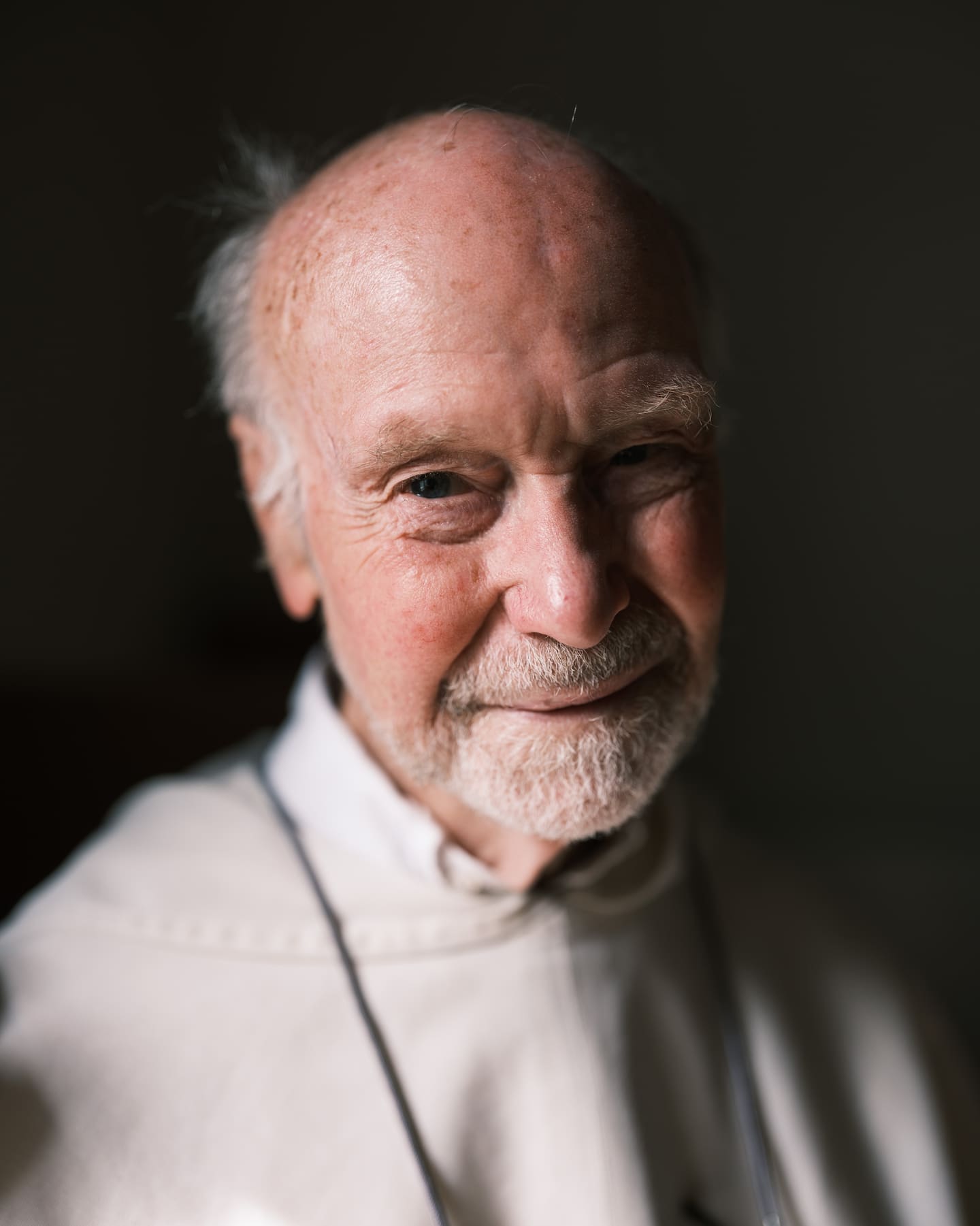 Arne Fjeld i St.Dominikus kloster i Oslo.