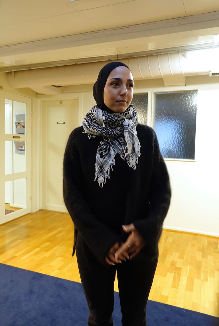 Nor Alzayegh. Norsk-pakistaner med storfamilien på Gaza. Møte i Rabita-moskéen mellom barne- og familieminister Kjersti Toppe og norske muslimer.