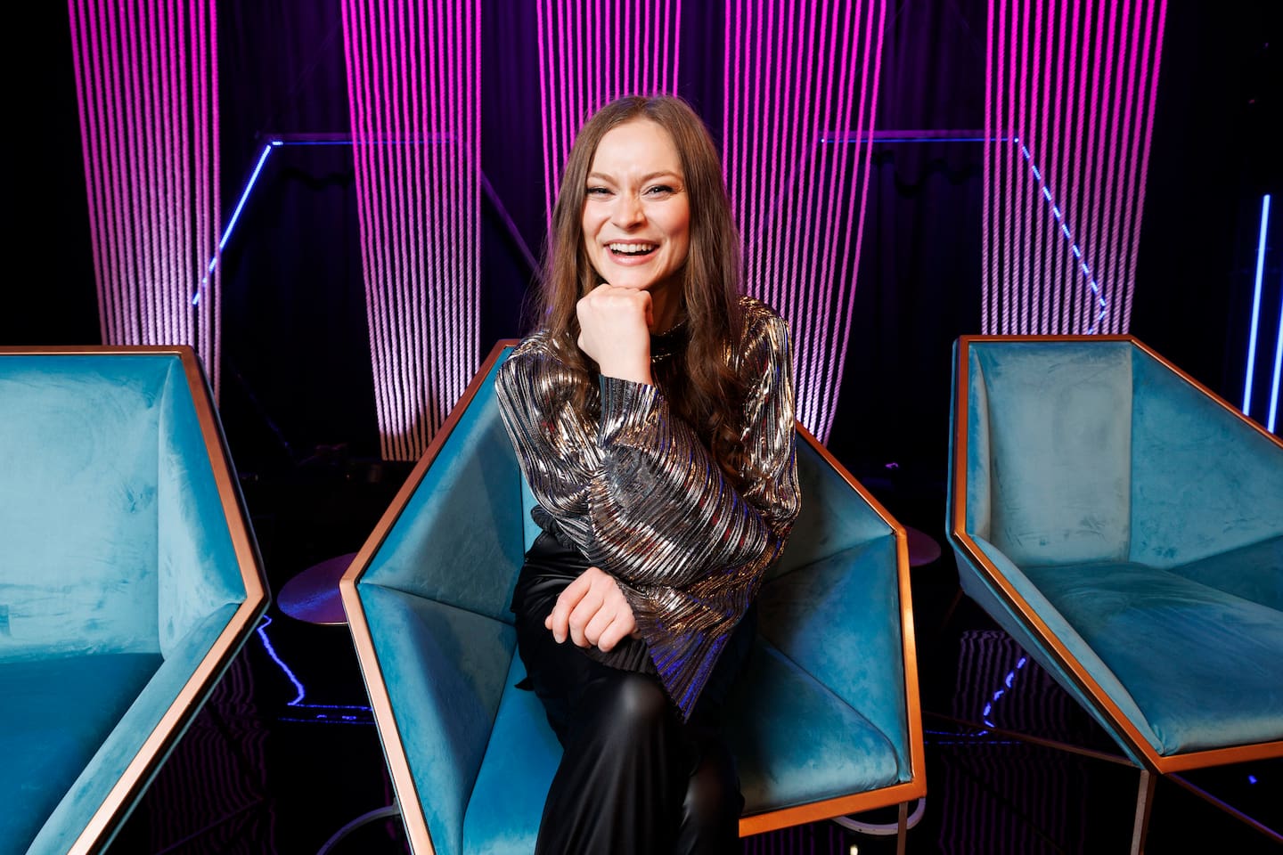 Norske Emmy Kristine Guttulsrud Kristiansen skal representere Irland i årets Eurovision Song Contest.
