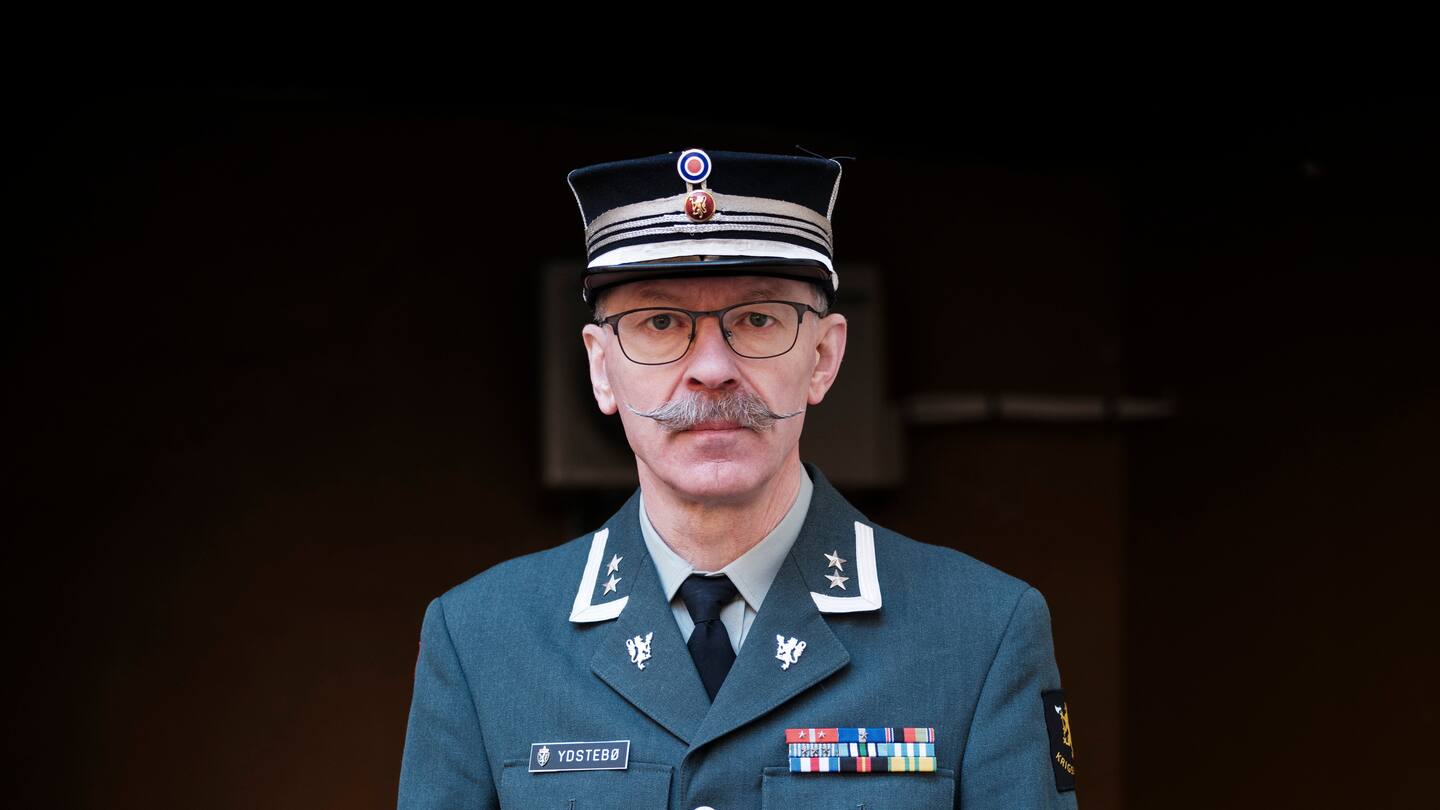 Oberstløytnant Palle Ydstebø er sjef for seksjon for landmakt ved krigsskolen.