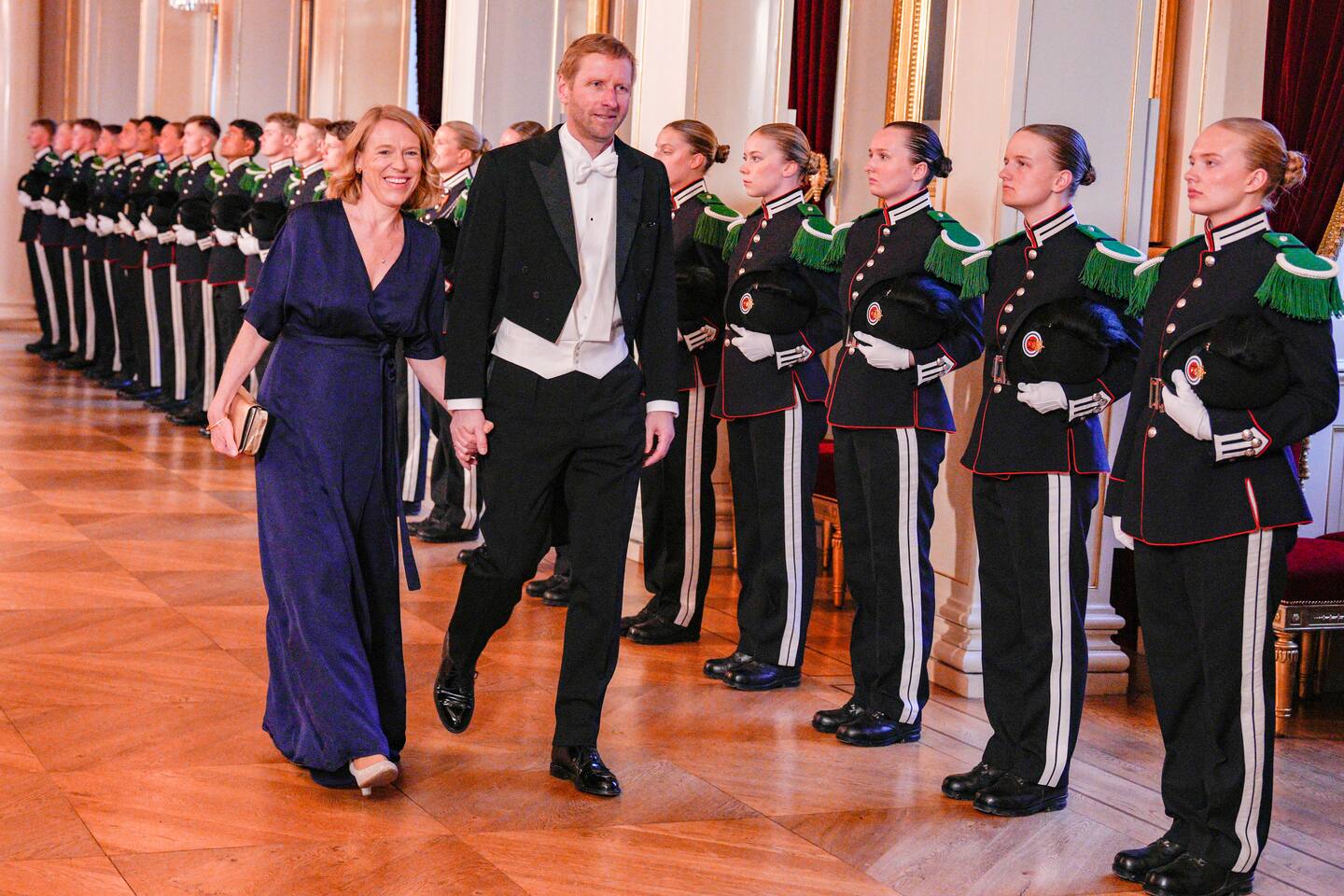 Utenriksminister Anniken Huitfeldt (Ap) og ektemannen Ola Flem på en galla på Slottet tidligere i år. Arkivfoto: Javad Parsa / NTB