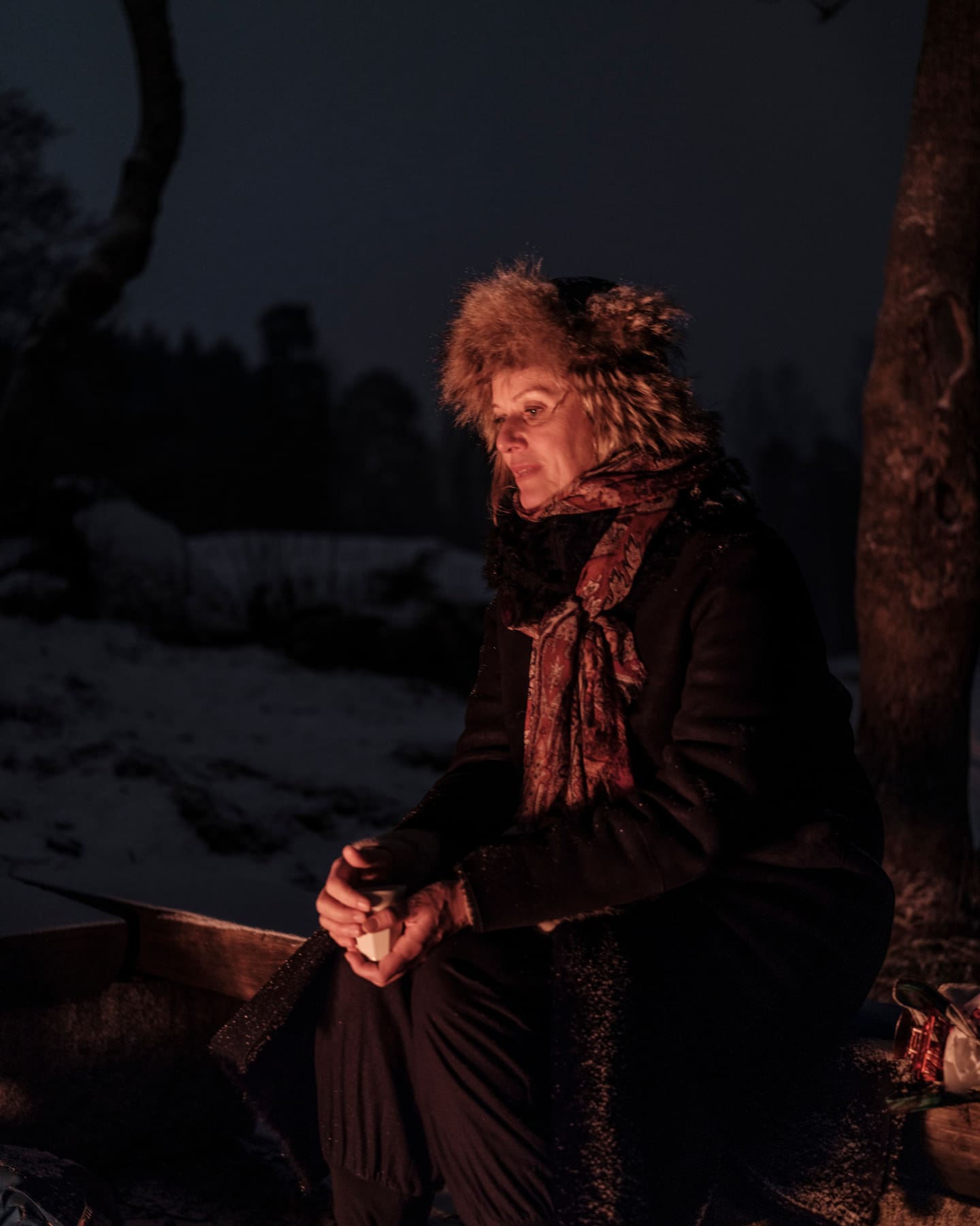 Solsnu. Årets mørkeste dag. Ut i skogen med Sigri Sandberg og Elisabeth Thorsen.