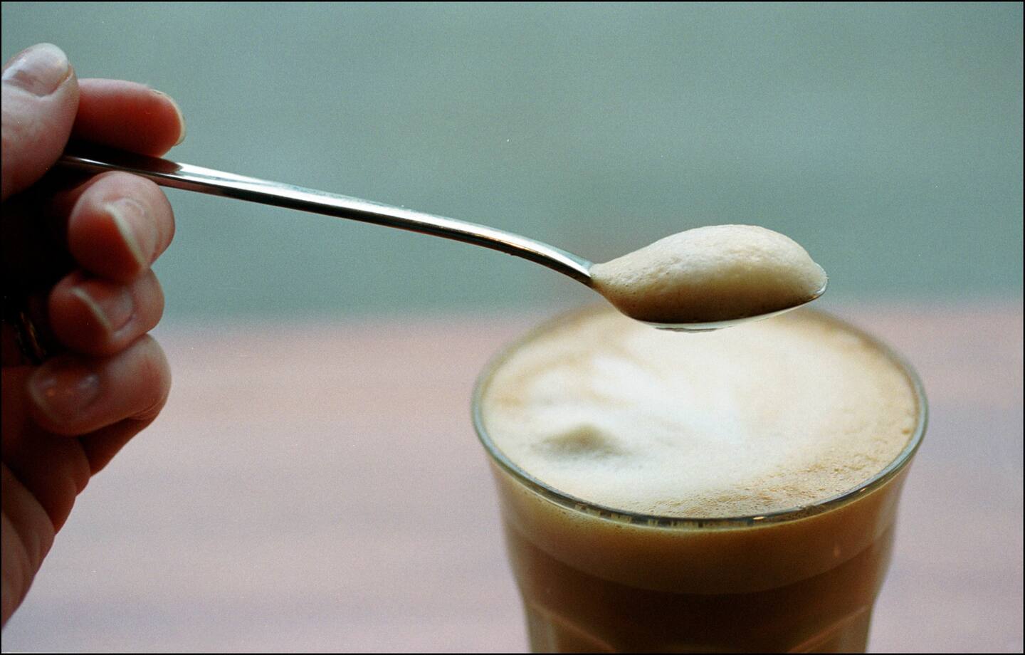 Espressokaffi fører til høgare kolesterol, og då særleg hos menn. Foto: Berit Roald / NTB