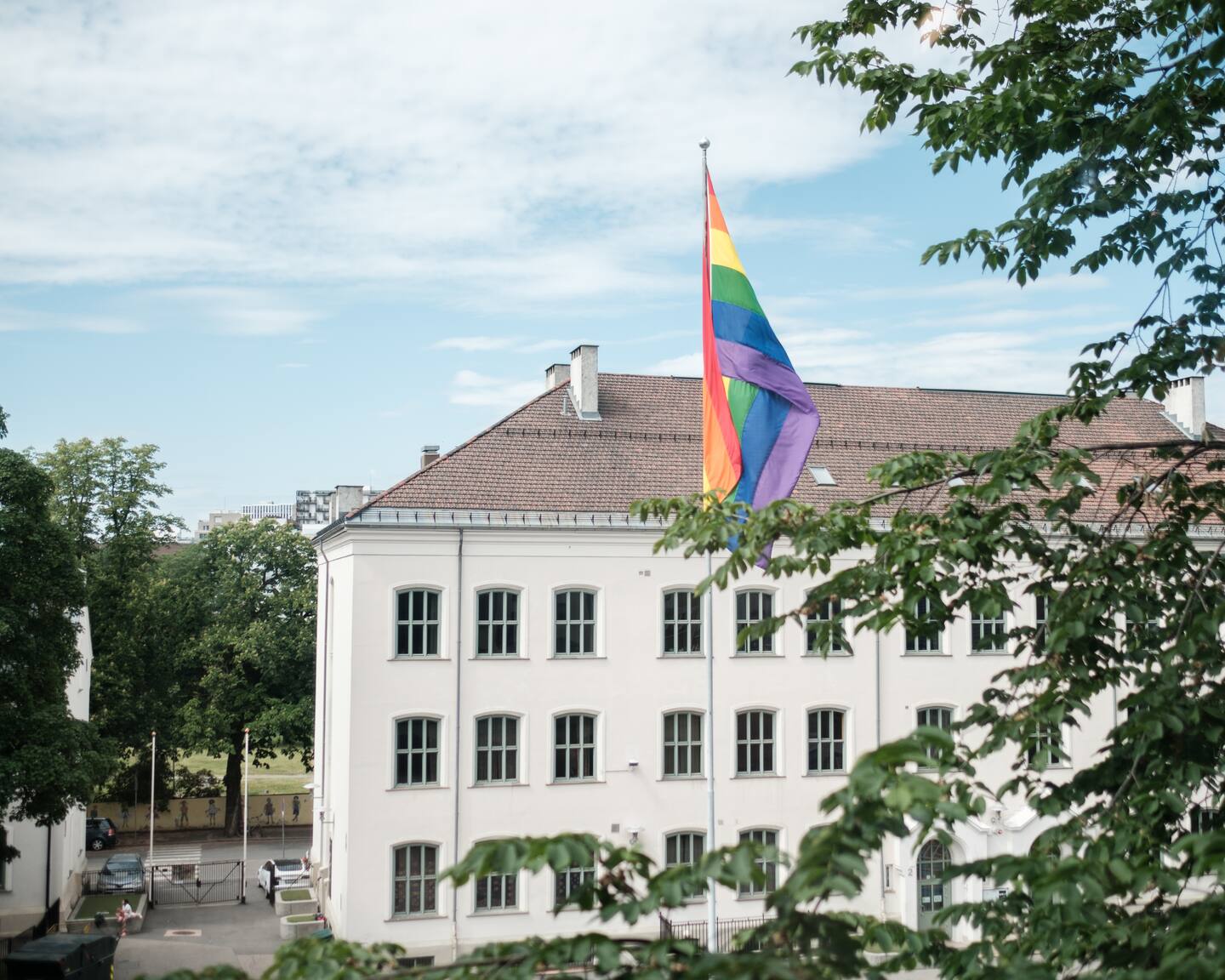 Gamlebyen skole. Regnbueskolen.
