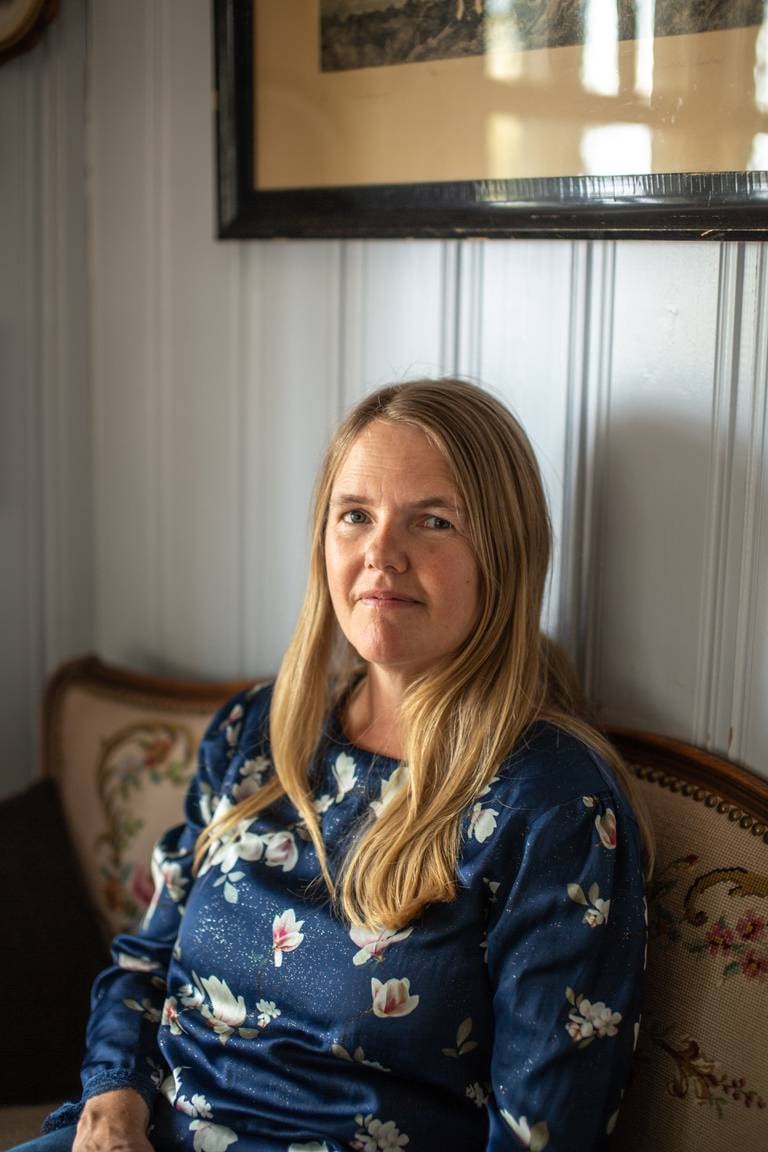 Stine Tollefsen fotografert hjemme på Nesodden ifb med sak om kvinnelige lederroller i frikirkene