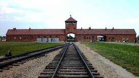 Bokholderen i Auschwitz for retten i Tyskland